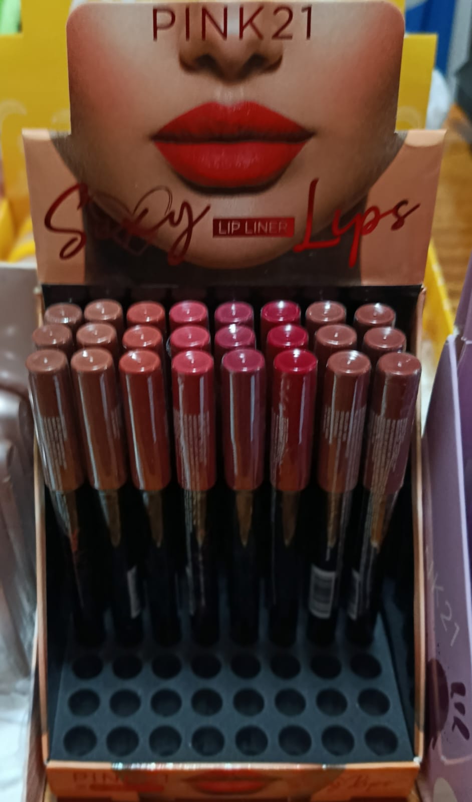 DELINEADOR DE LABIOS SEXY LIPS