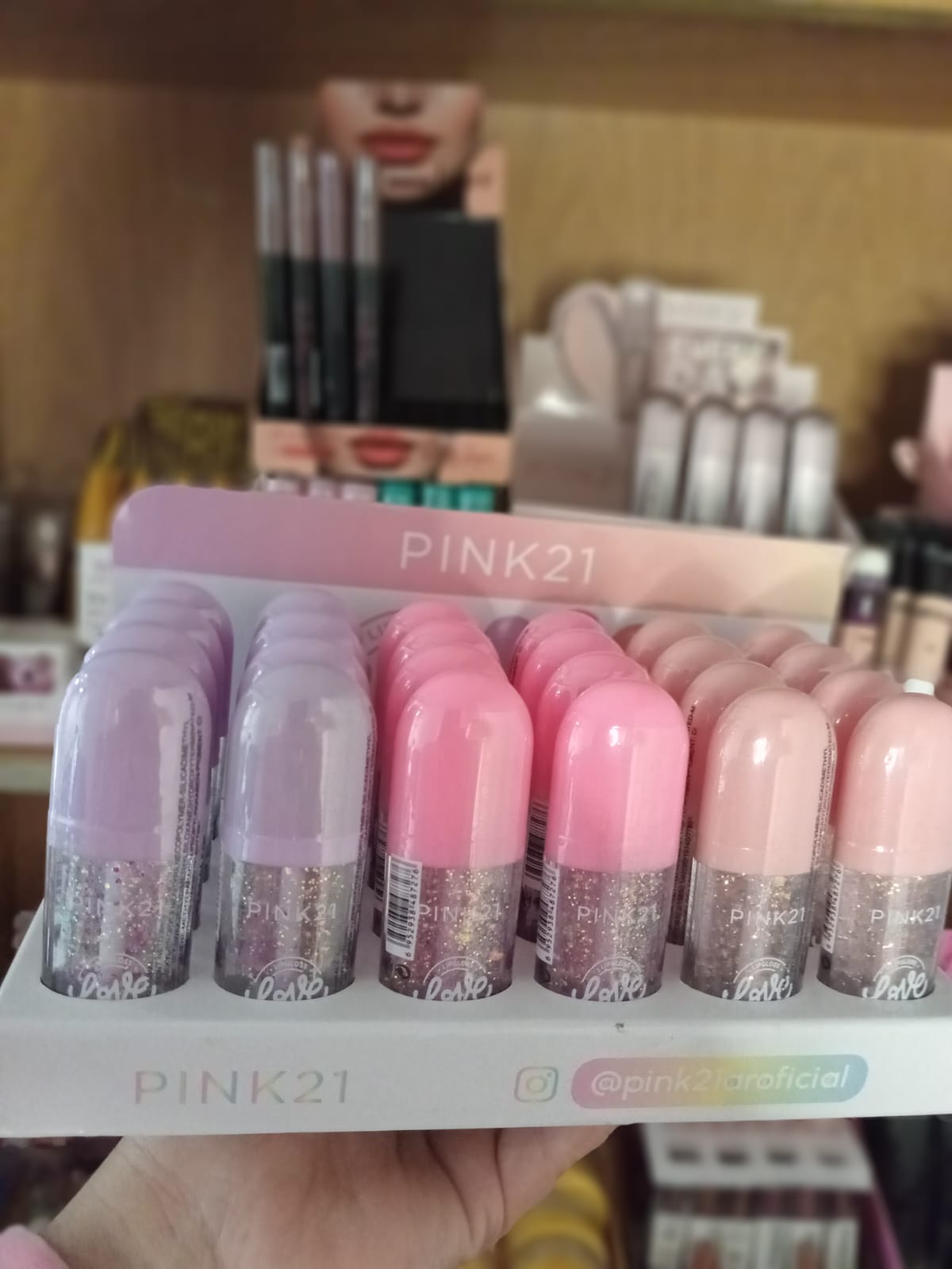 Lip gloss love